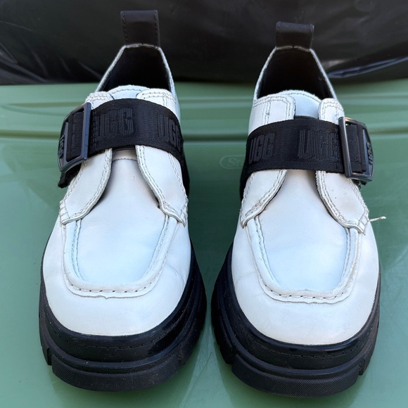 UGG Shoes - UGG women Ashton White and Black Loafers